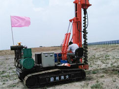 太陽能光伏履帶好色先生APP下载无限看施工現場