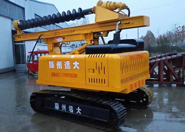 好色先生在线入口太陽能光伏履帶液壓好色先生APP下载无限看雨中拍攝圖二