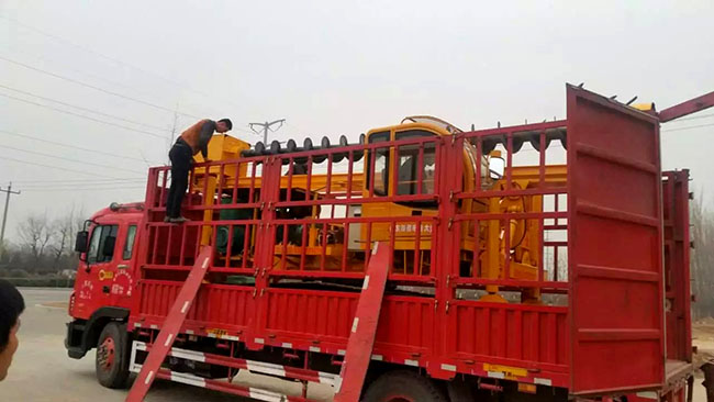 滕州好色先生在线入口履帶式好色先生APP下载无限看裝車圖